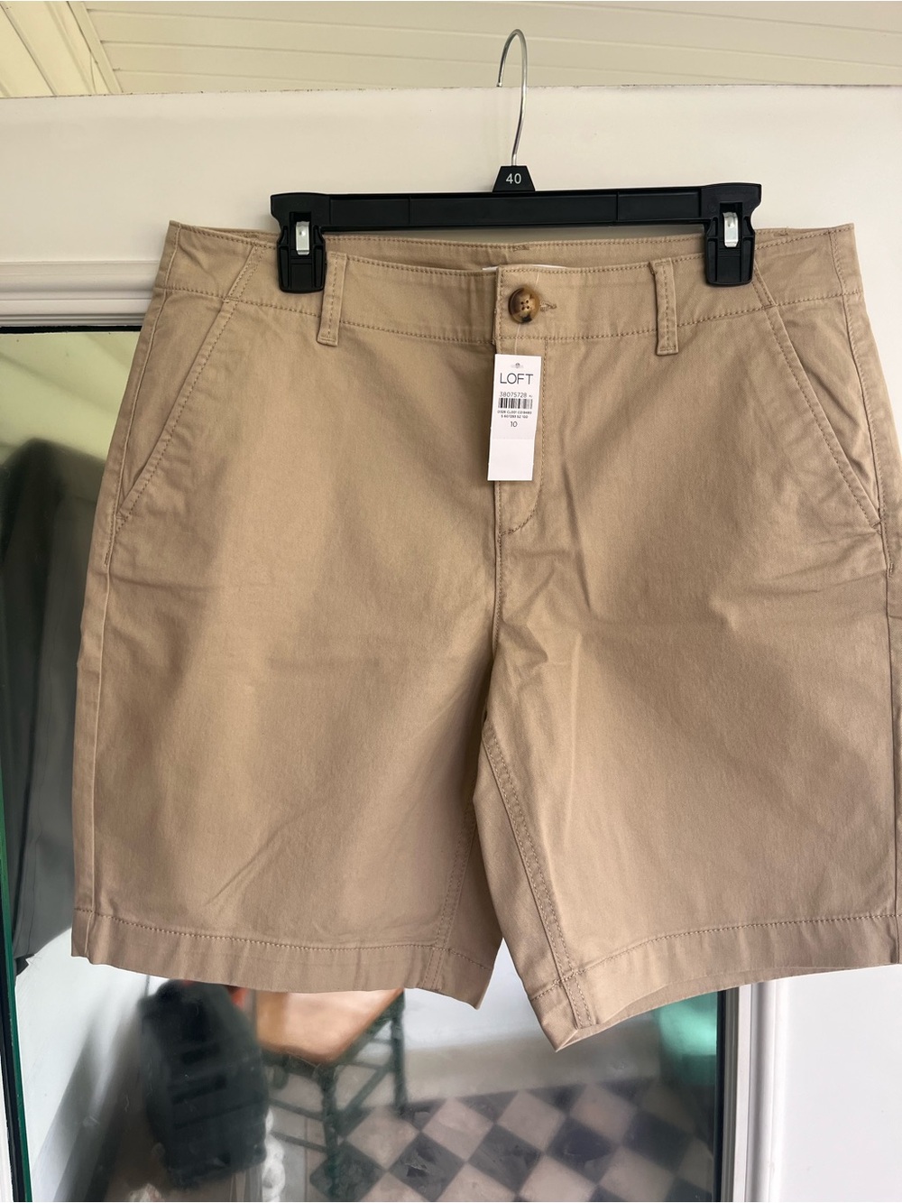 LOFT Monroe Chino Bermuda Tan size 10